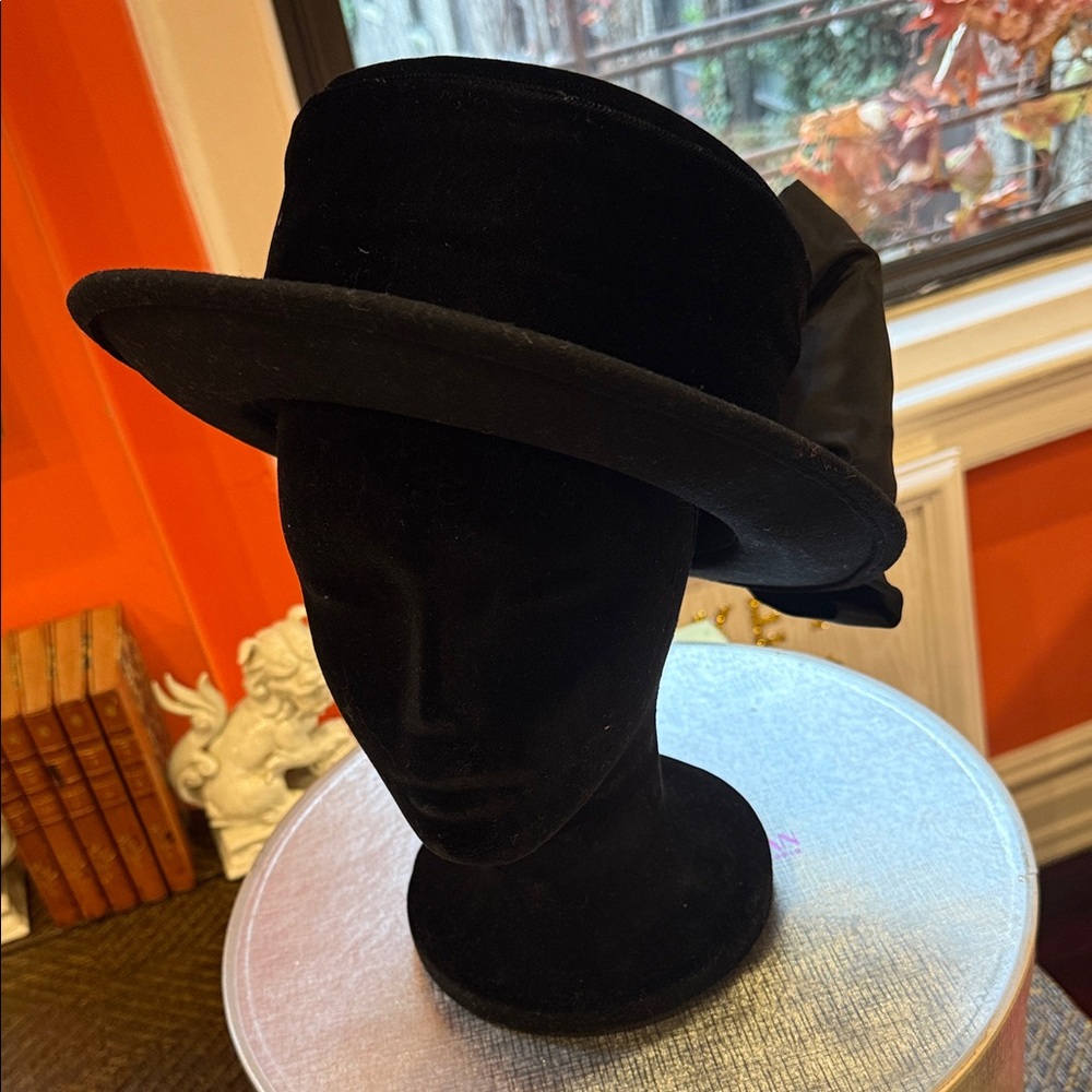 Elegant Black Bow Women's Hat - Picture 6 of 6